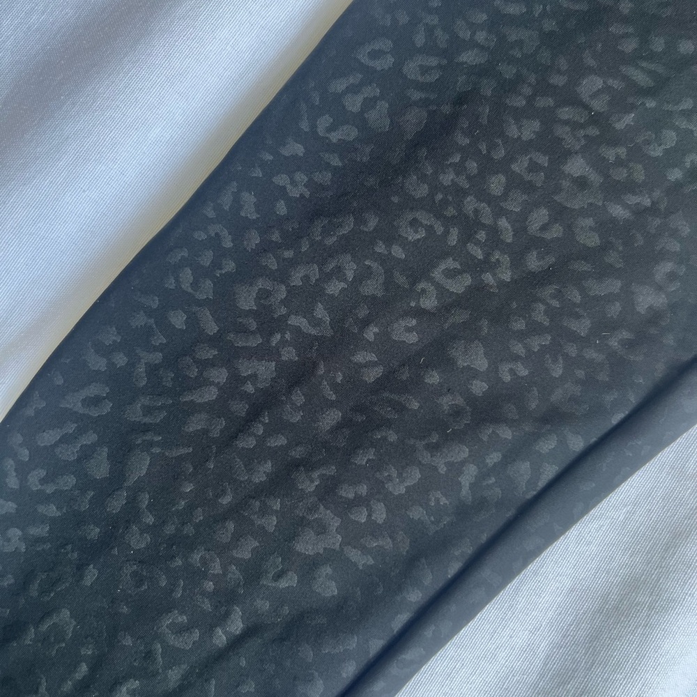 Marika Black Leggings size L - Picture 3 of 3